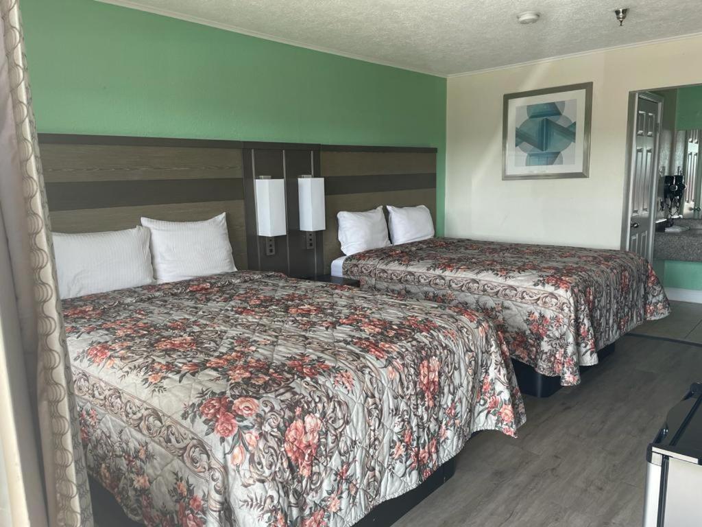 Executive Inn & Suites Beaumont Eksteriør billede